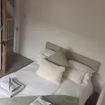 3 Bed Home In Heart Of Cardiff