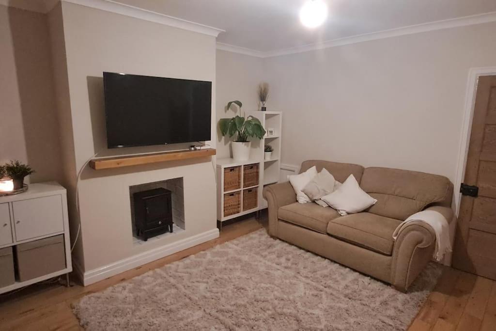 3 Bed In Heart Of Cardiff
