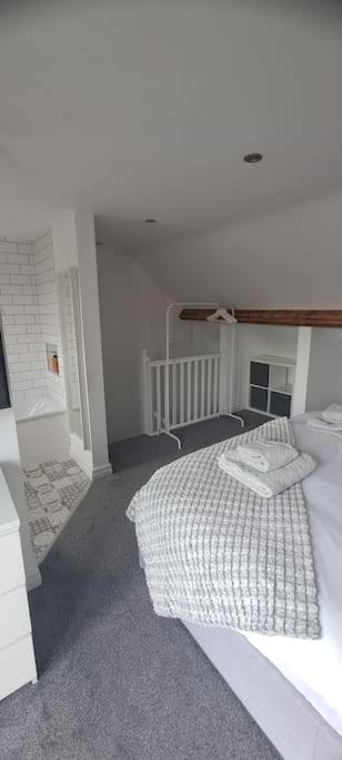 3 Bed In Heart Of